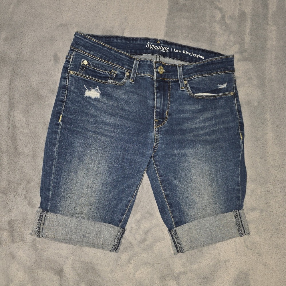 Signature Levi Strauss Low Rise Cuffed Stretch Denim Jean Shorts Womens Size 27
